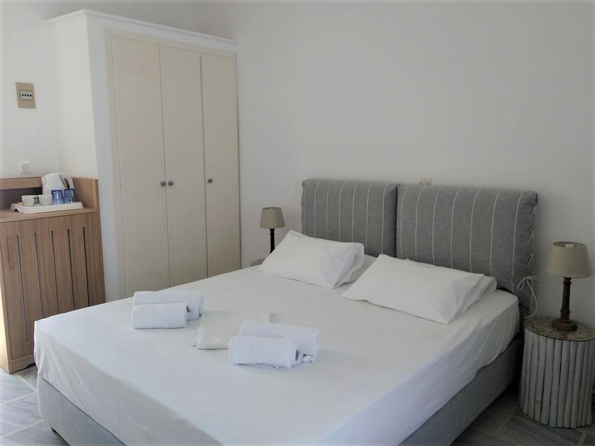 Despina'S Mare Aparthotel Naousa  Exterior photo